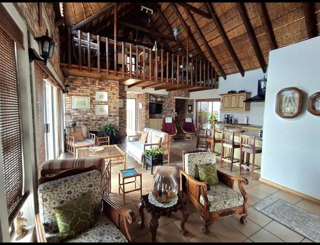 3 BEDROOM HOUSE FOR SALE IN SHELLEY POINT